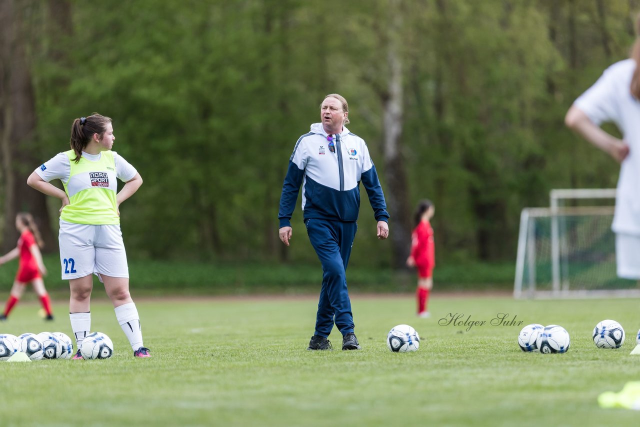 Bild 106 - wBJ VfL Pinneberg - Eimsbuettel : Ergebnis: 6:2